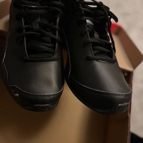 Men/boys Puma performance sneaker size 11 - Picture 7 of 9